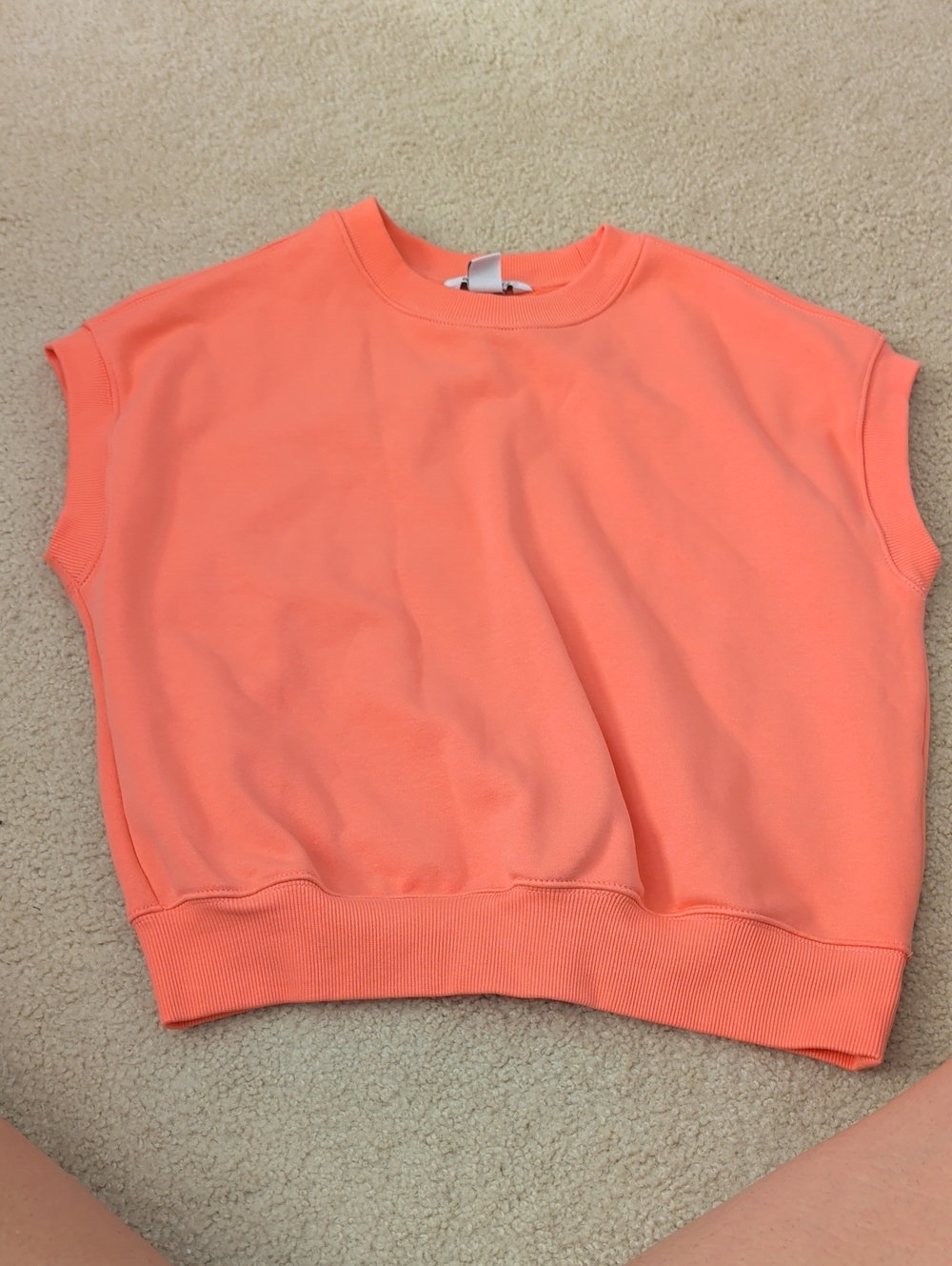 Athleta Size M Women's Coral Sleeveless Crewneck Sweatshirt